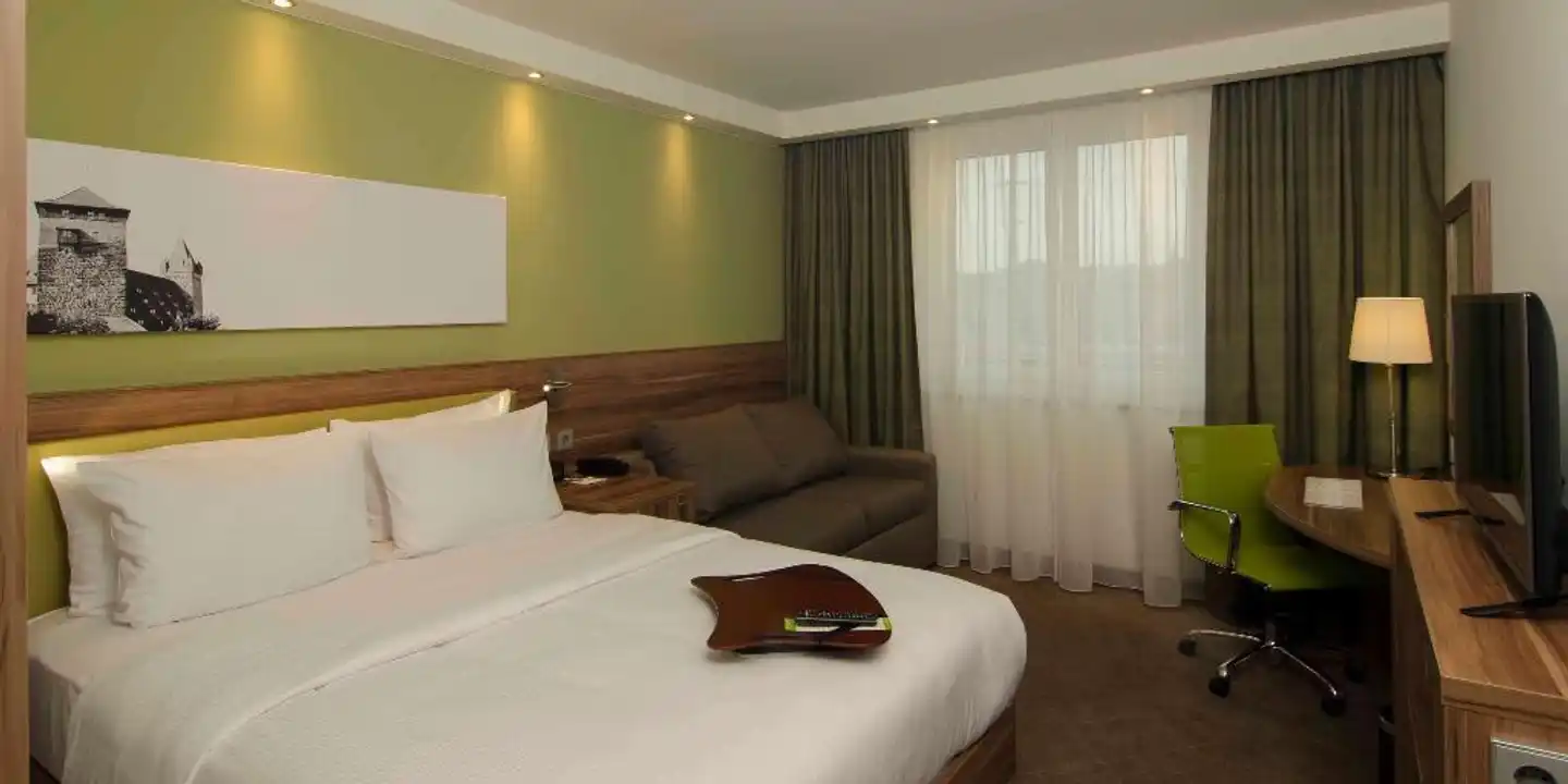 Hampton by Hilton Frankfurt City Centre Messe Wohnbeispiel