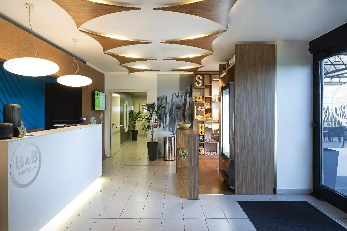 B&B Hotel Milano Cenisio Garibaldi Lobby