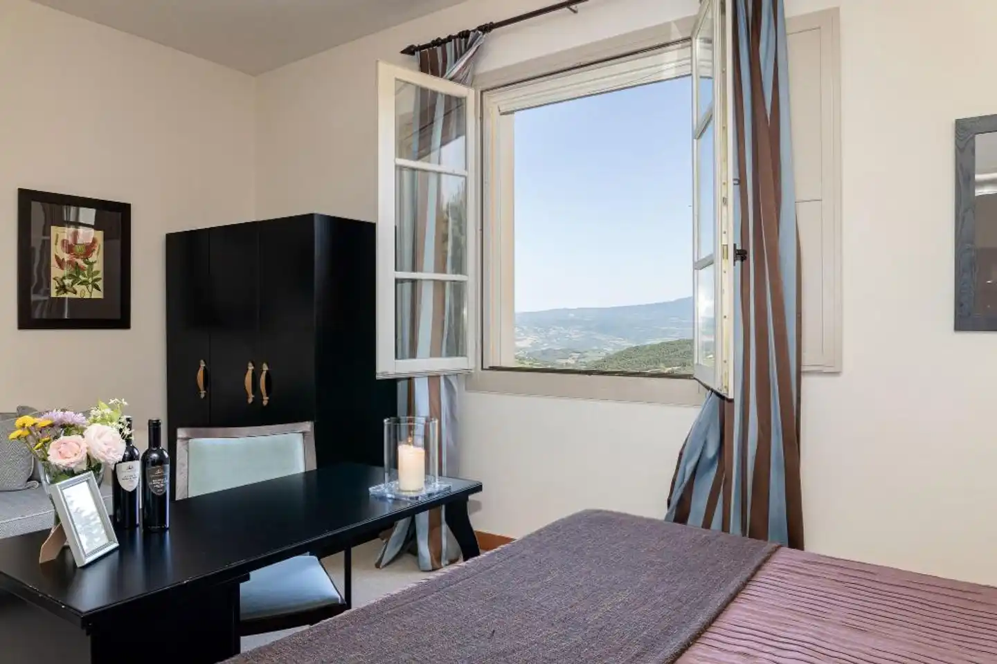 Si Montalcino Hotel & Restaurant Wohnbeispiel