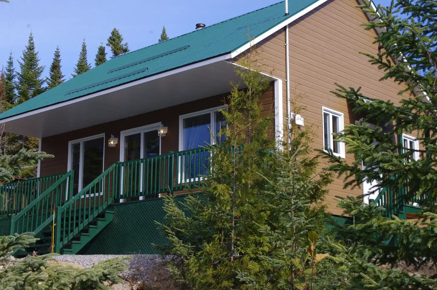 Auberge La Tanière Aussenansicht