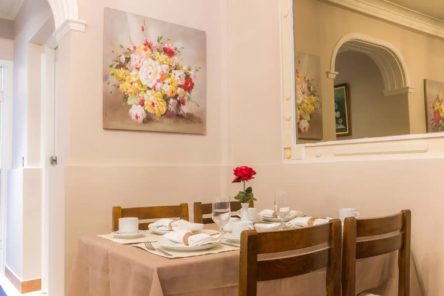 Sirena Beach Hotel Restaurant