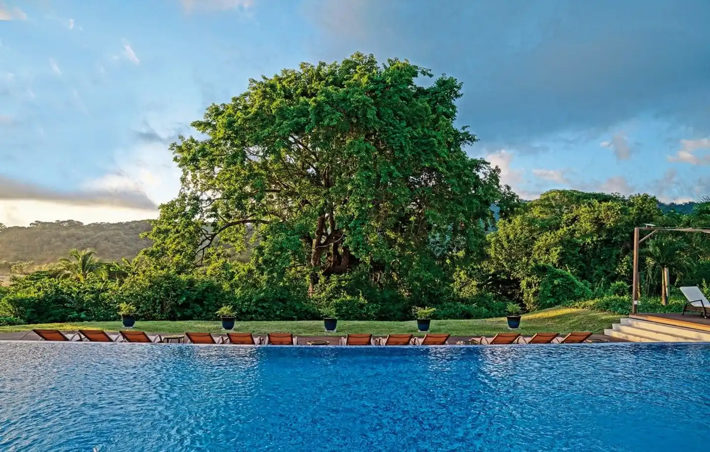 Nammbú Beachfront Bungalows Pool