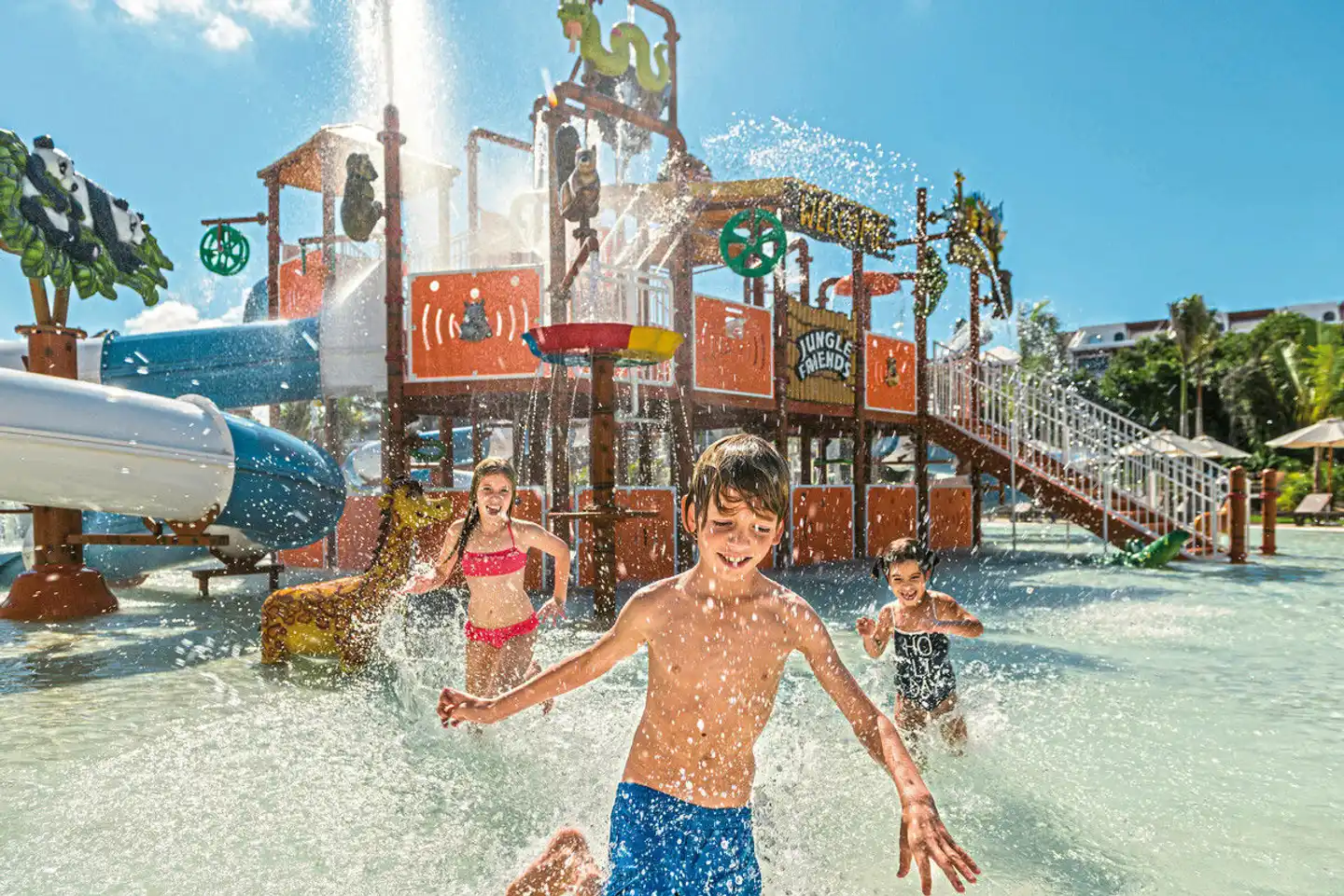 Ocean Riviera Paradise Sport und Entertainment