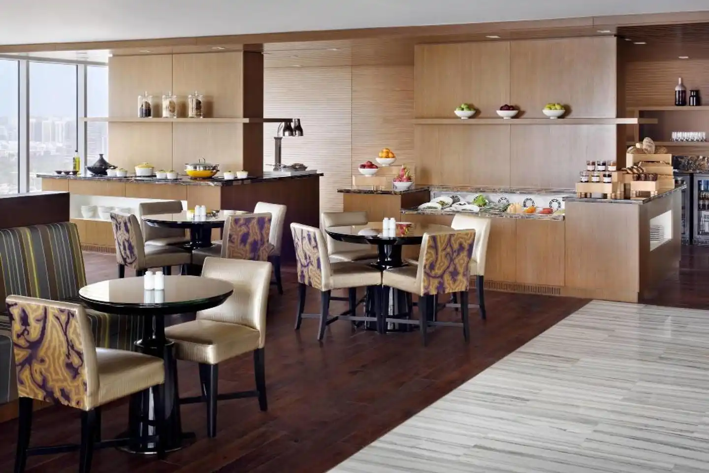 Marriott Hotel Downtown, Abu Dhabi Restaurant