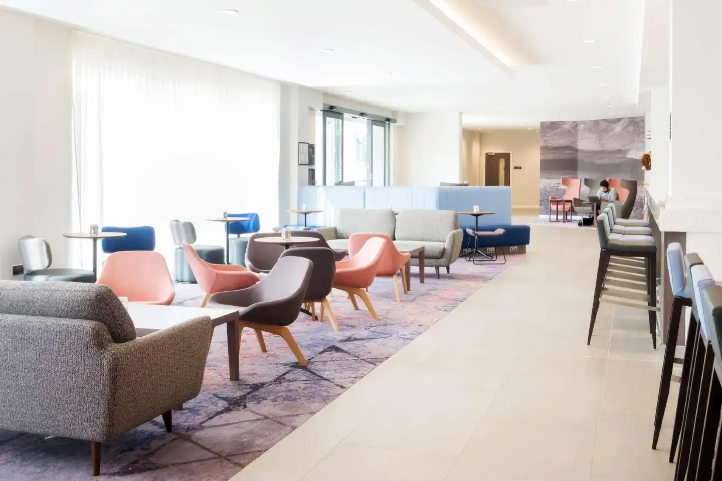 Hampton by Hilton Aberdeen Westhill Lobby
