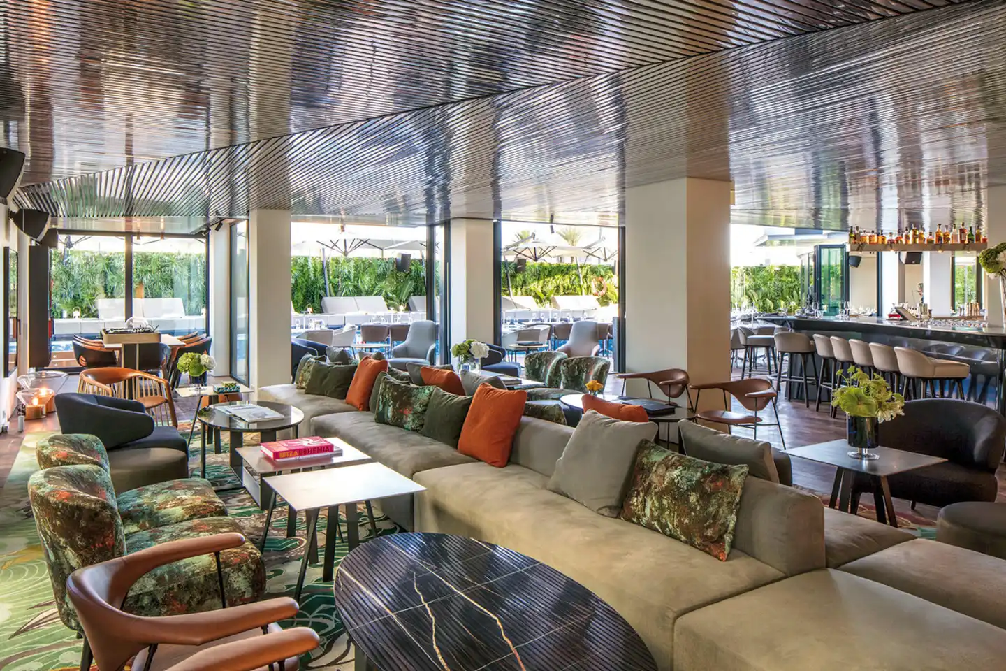 Sir Joan Hotel Lobby