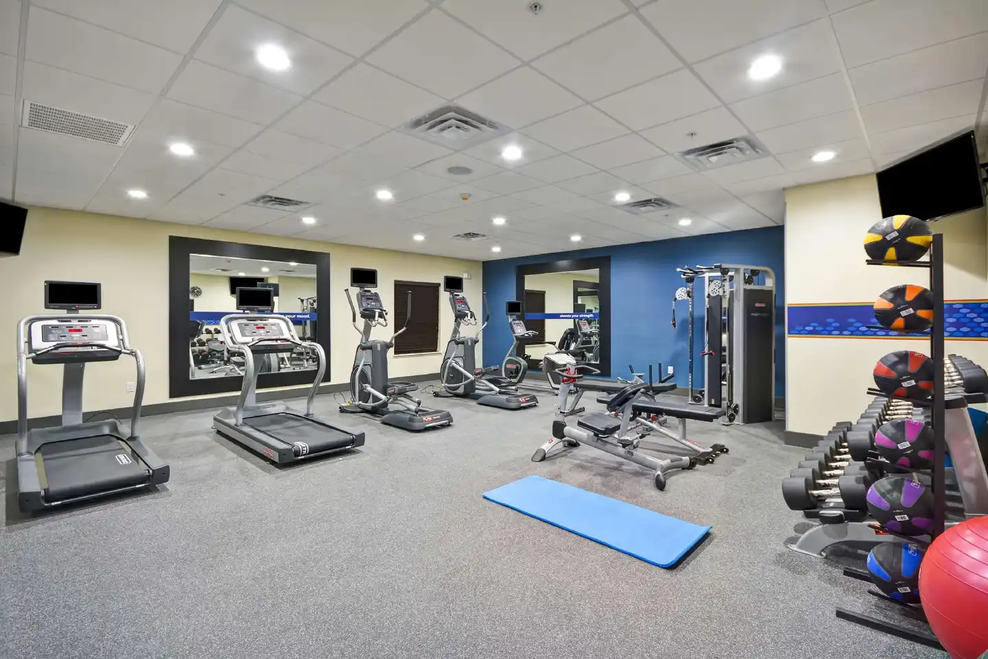 Hampton Inn Kyle Sport und Entertainment
