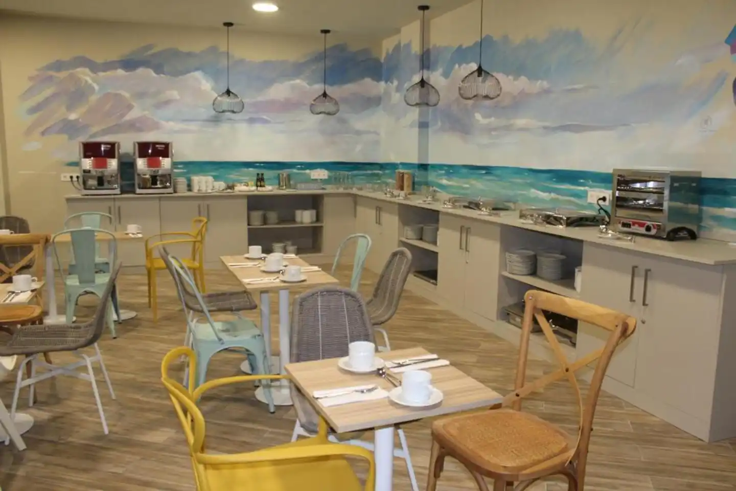 Casual Málaga del Mar Restaurant