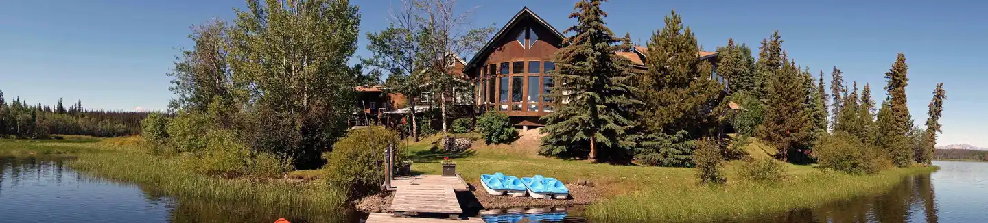 Anahim Lake Eagle's Nest Resort Aussenansicht