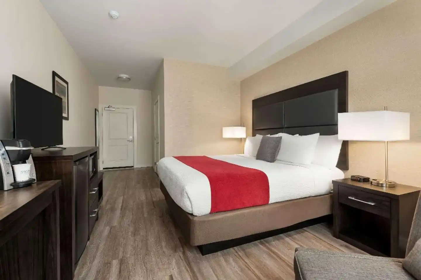 Days Inn by Wyndham 100 Mile House Wohnbeispiel