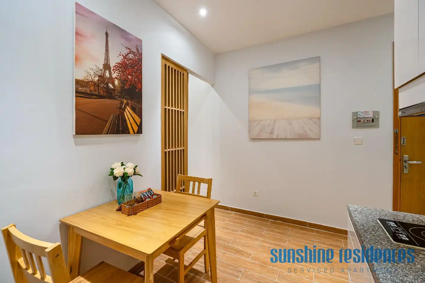 The Art - Sunshine Apartment Wohnbeispiel