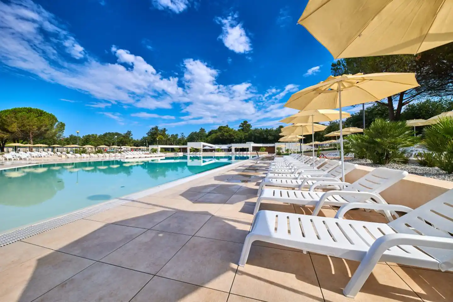 Camping Stella Maris Mobile Homes Pool