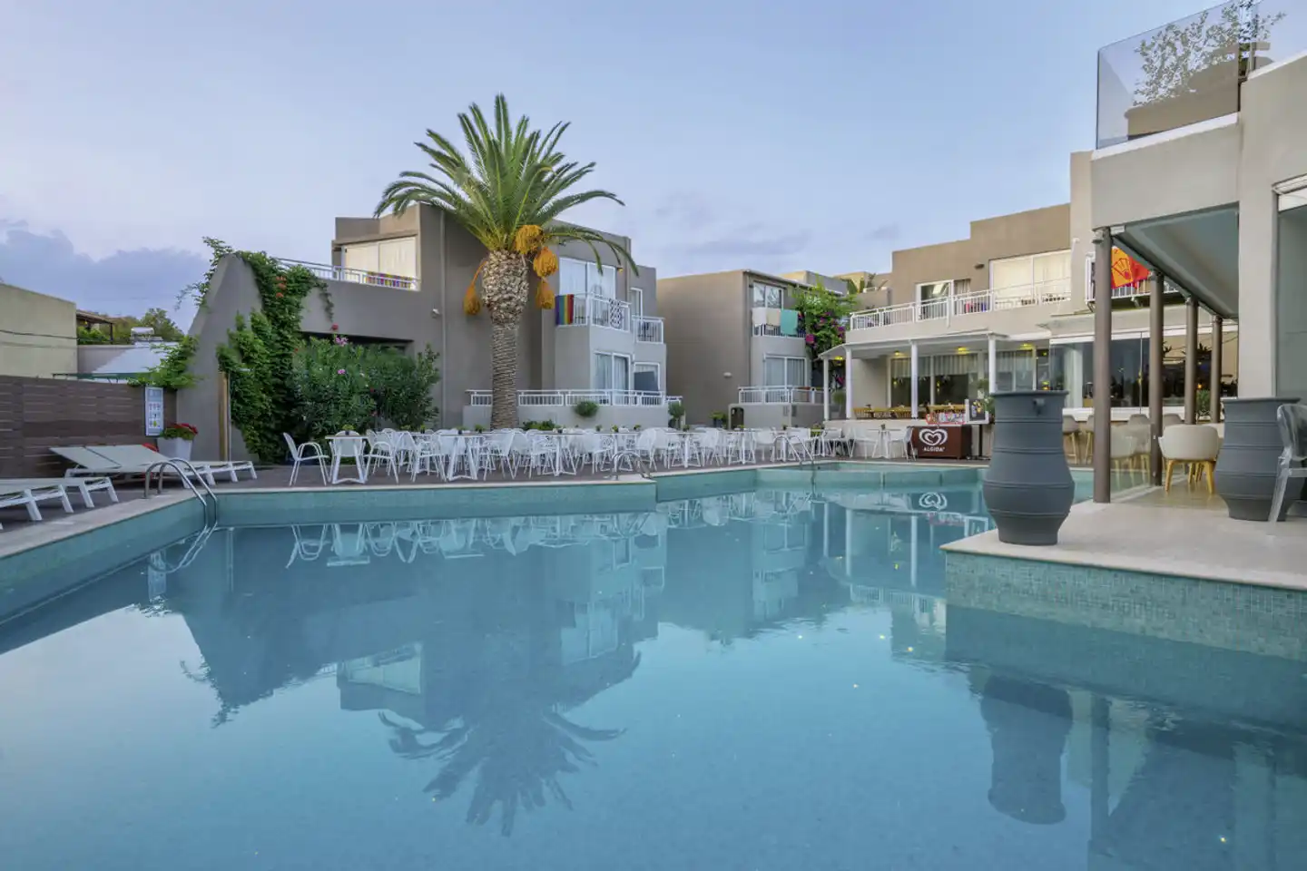 Nefeli Pool