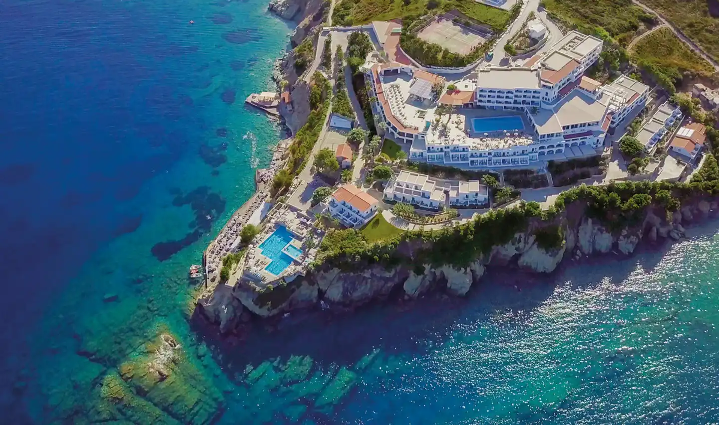 Peninsula Resort & Spa Aussenansicht