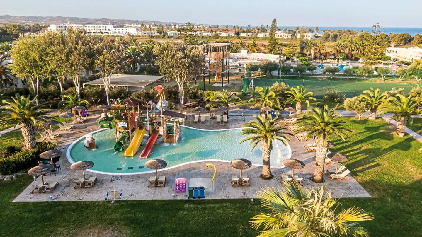 Akti Coast Club Summer Pool
