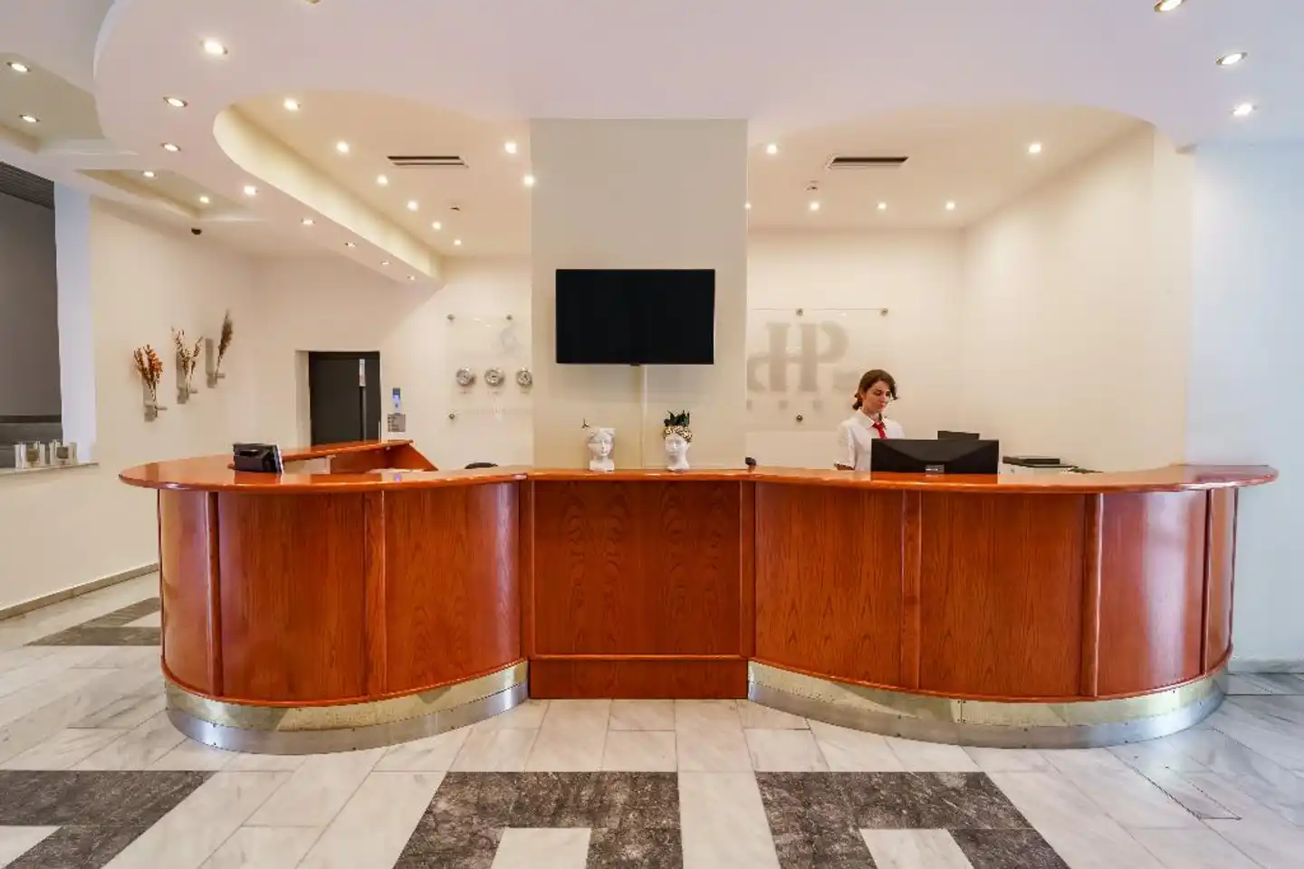Diana Palace Lobby