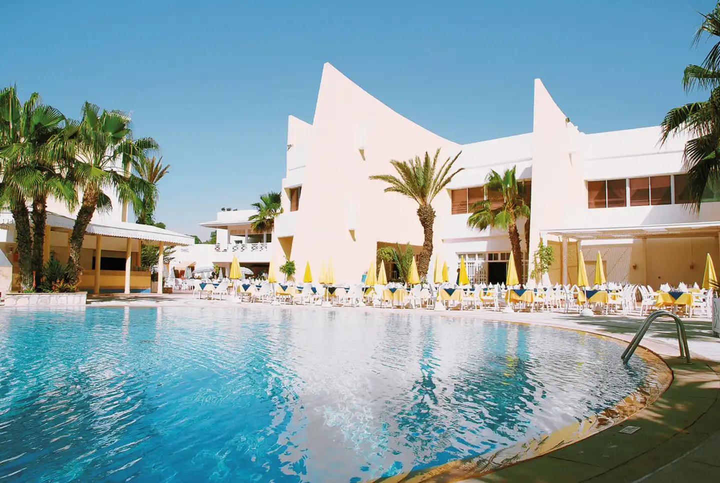 Dunes d'Or Ocean Club Pool