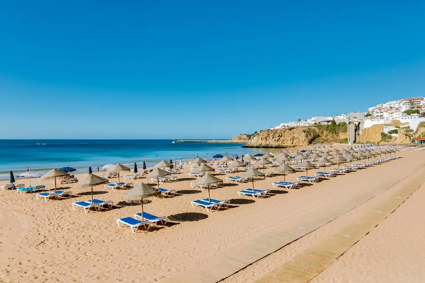 Sol e Mar Strand