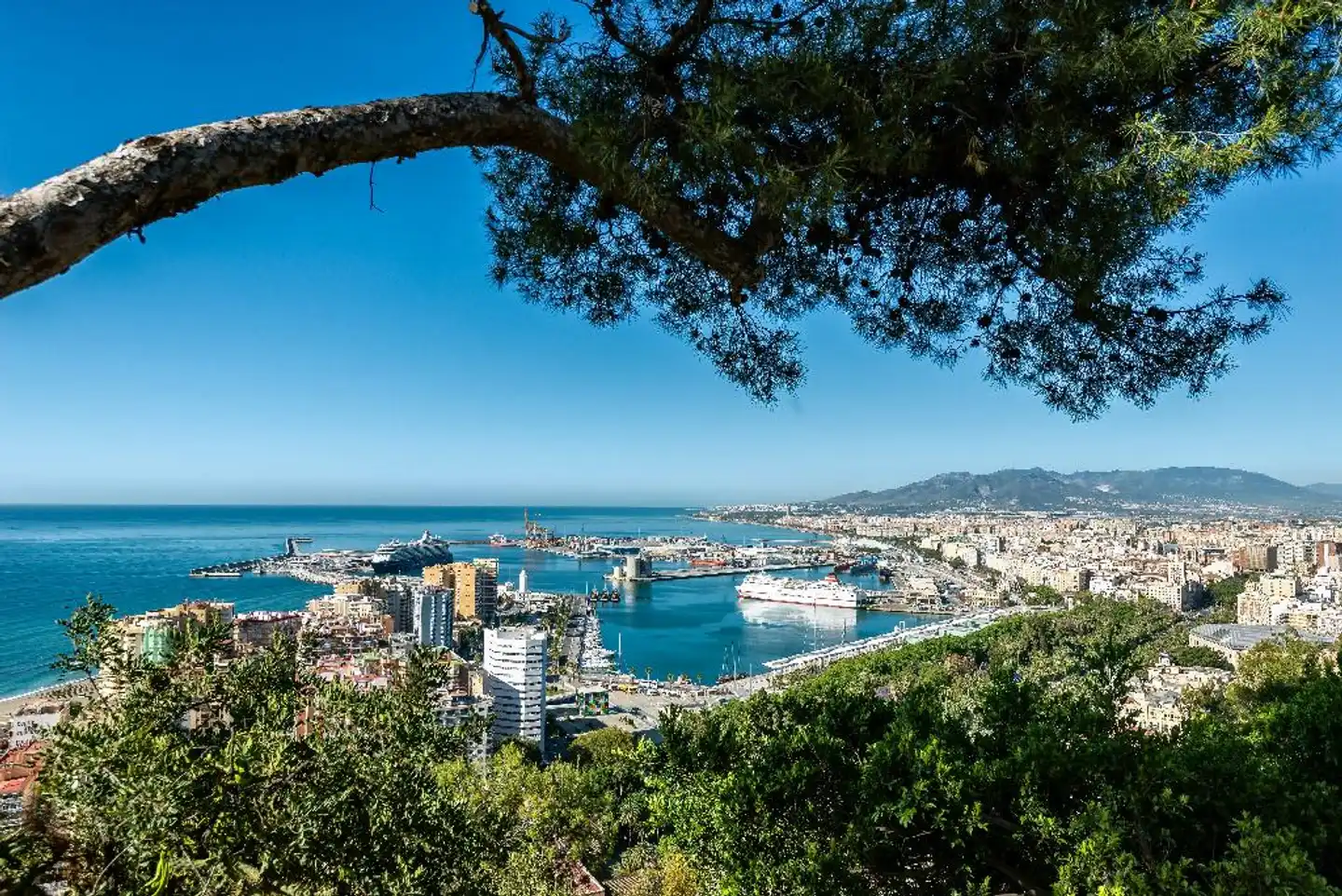 Parador de Málaga Gibralfaro Landschaft