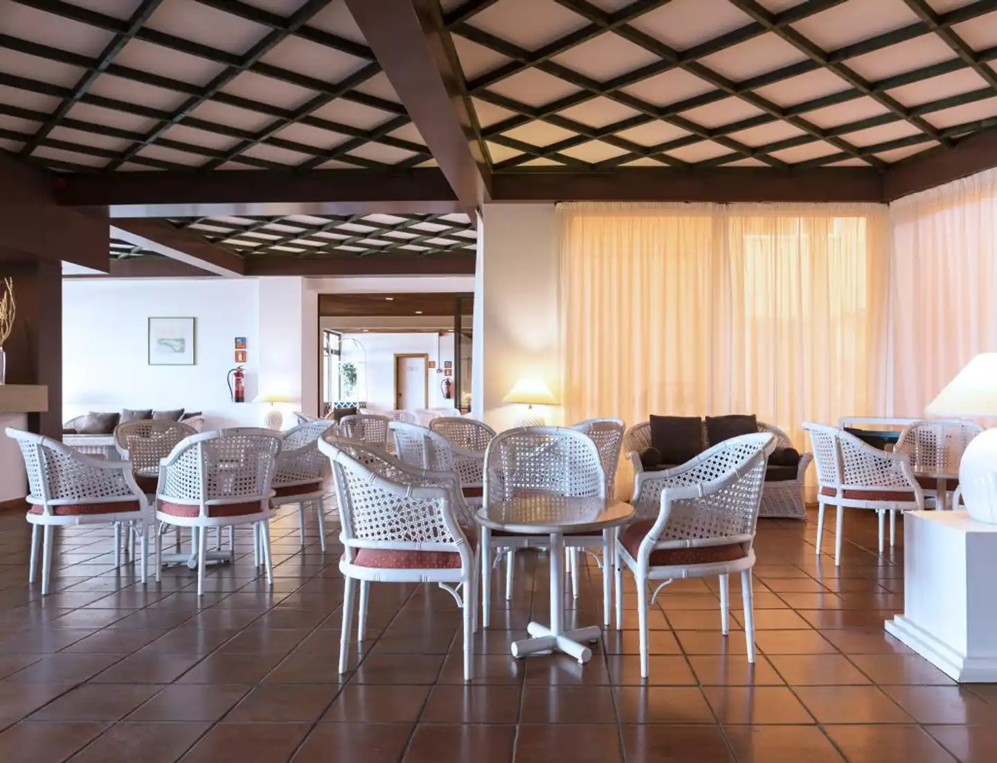 Dom Pedro Lagos Lobby