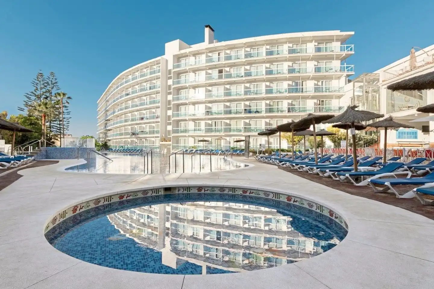 Hotel Palia Las Palomas Aussenansicht