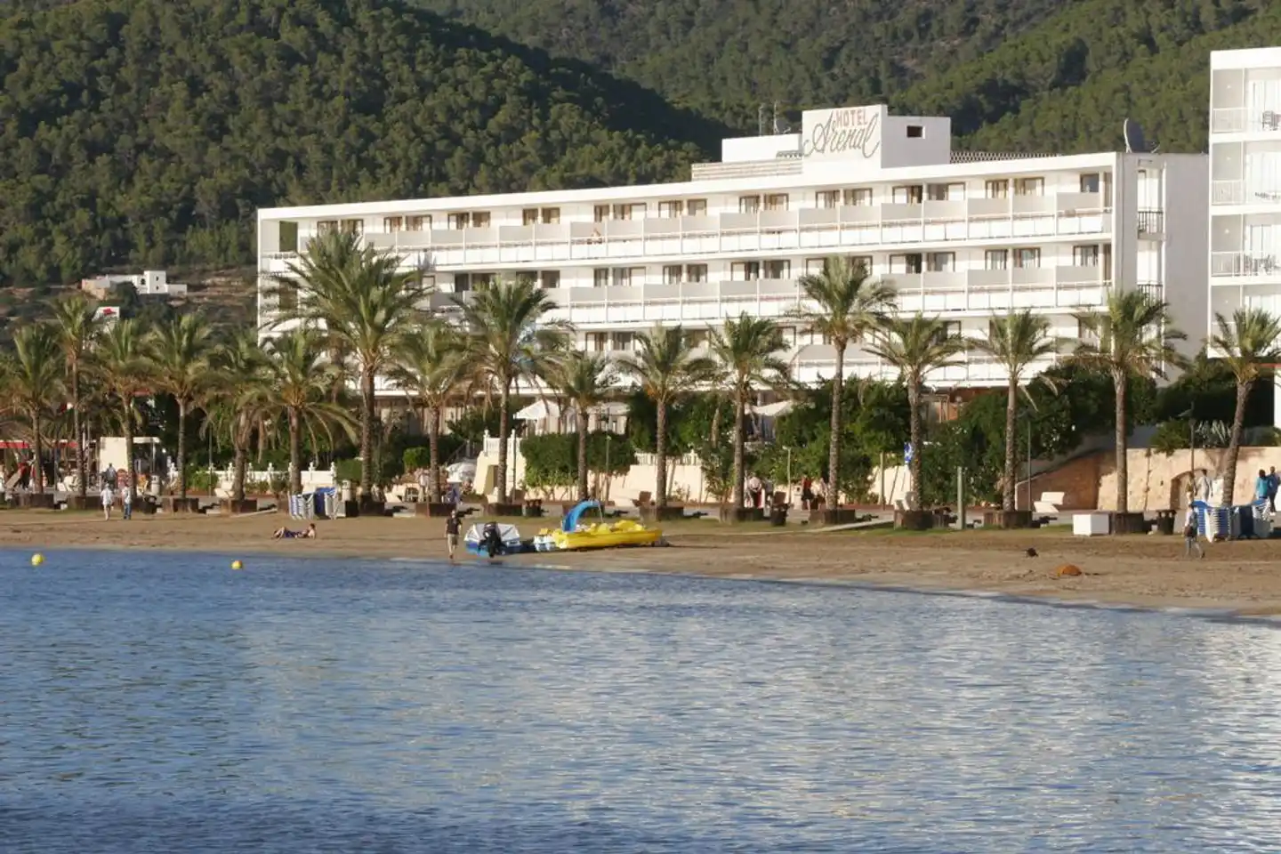 Arenal Aussenansicht