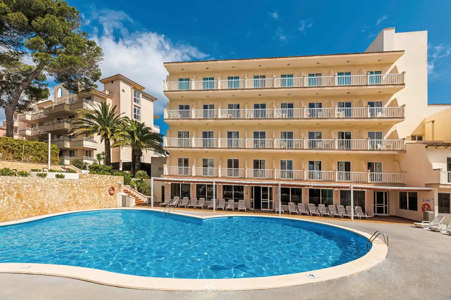 O7 Cala Ratjada Pool