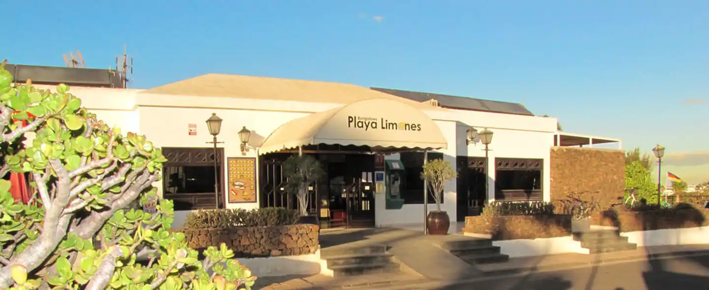 Bungalows Playa Limones Aussenansicht