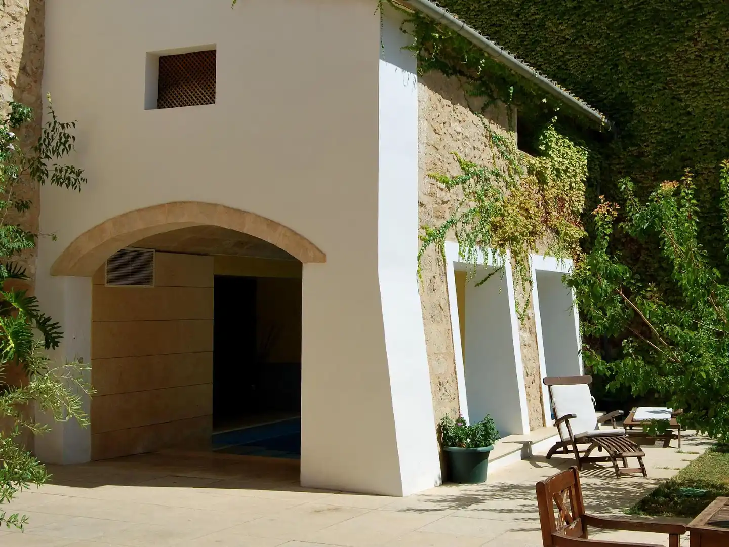Hotel Can Moragues Aussenansicht