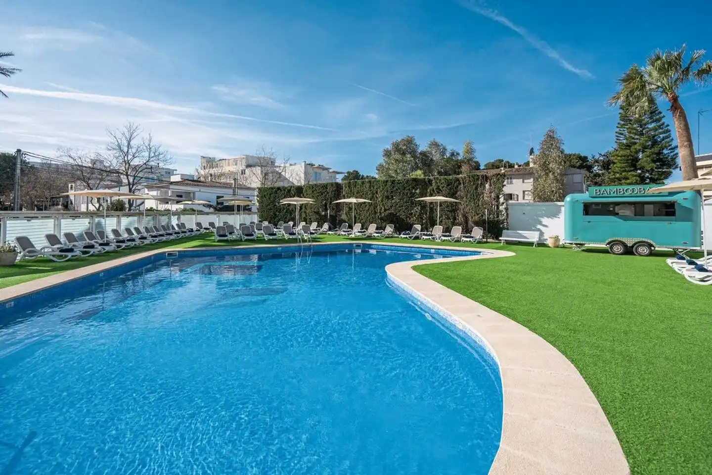 THB Maria Isabel Pool