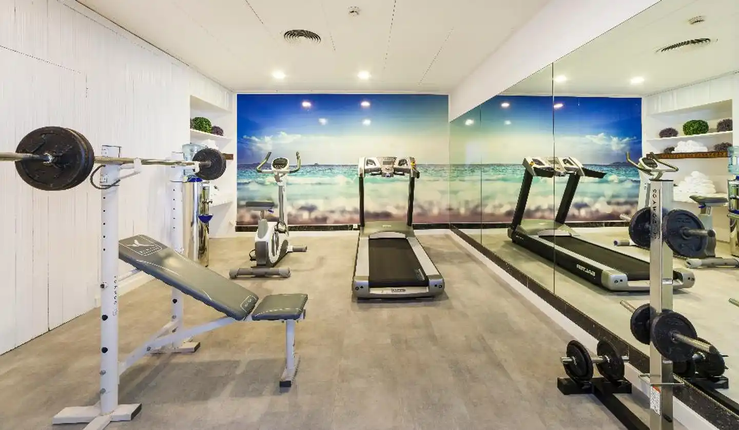 Hoposa Daina Sport und Entertainment
