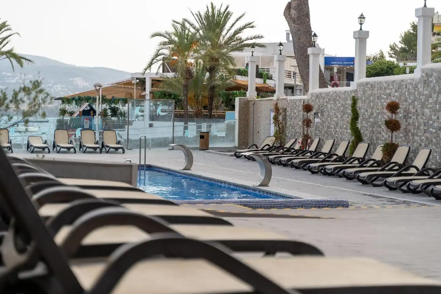 Seramar Comodoro Playa Pool