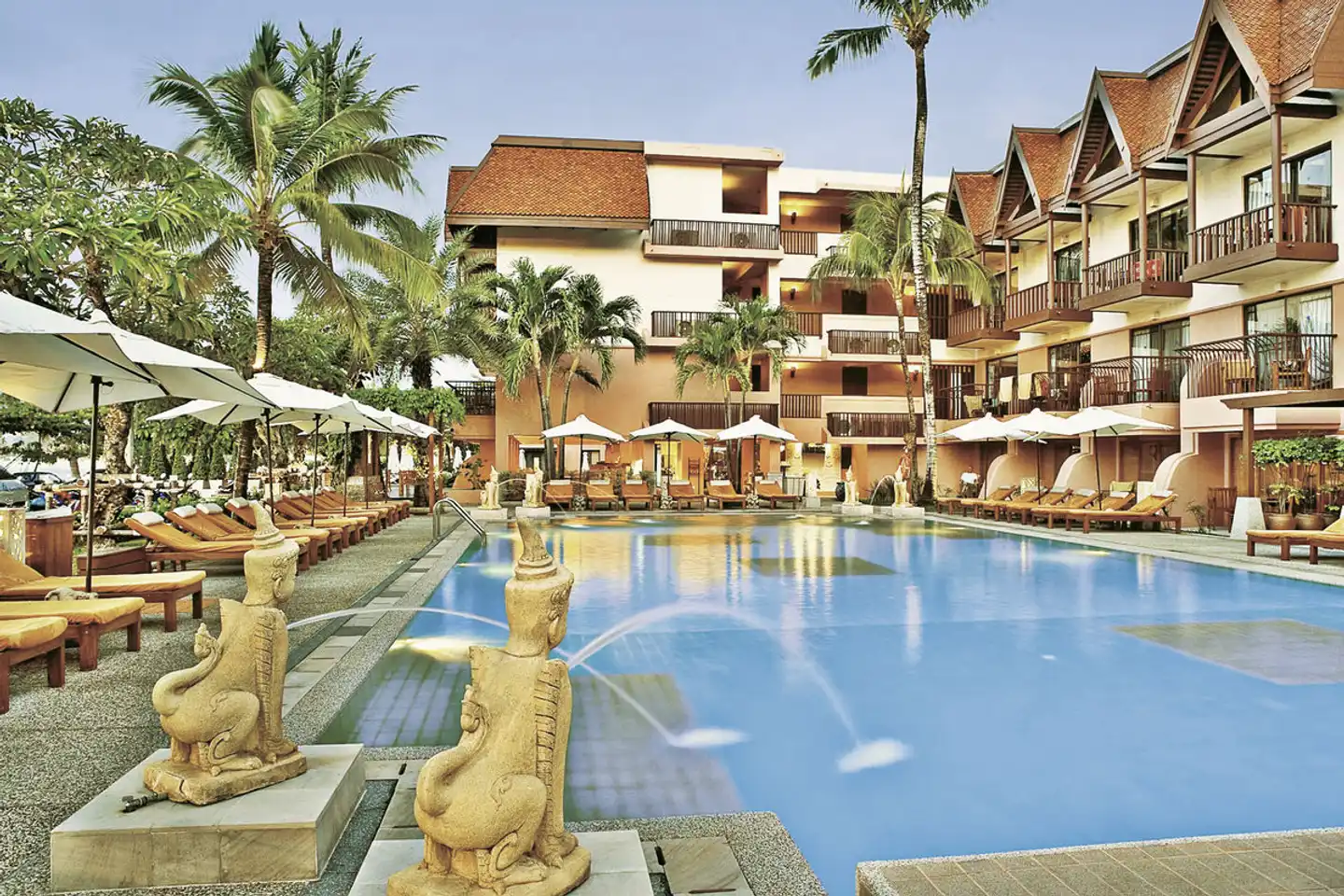 Seaview Patong Hotel Pool