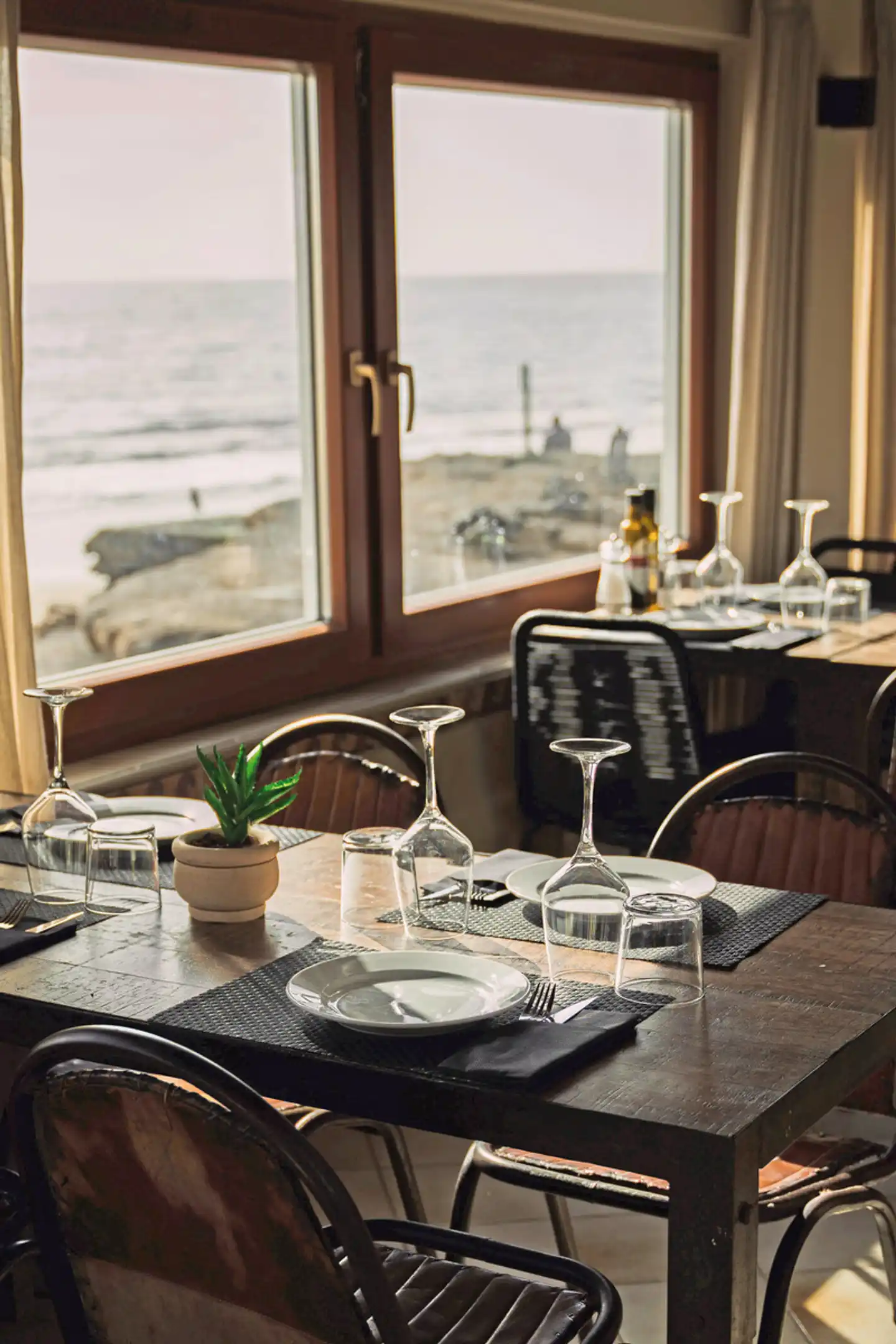 Playa Surf CBbC Restaurant