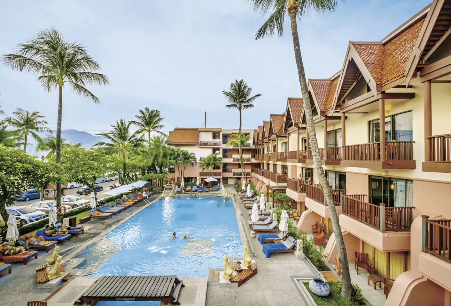 Seaview Patong Hotel Pool