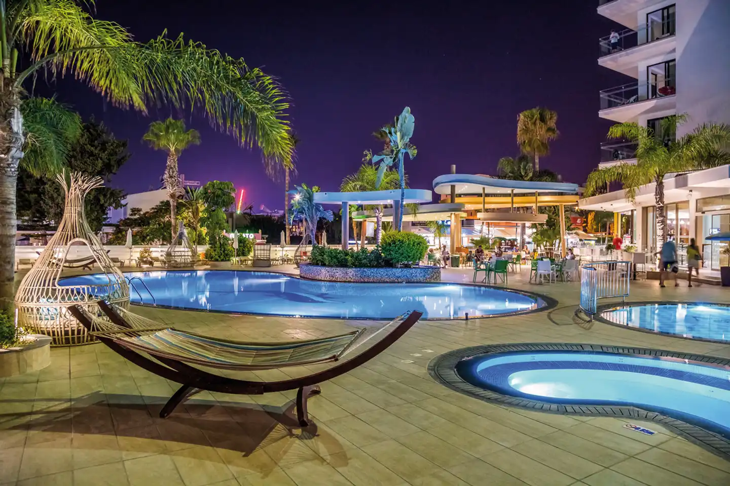 Stamatia Pool