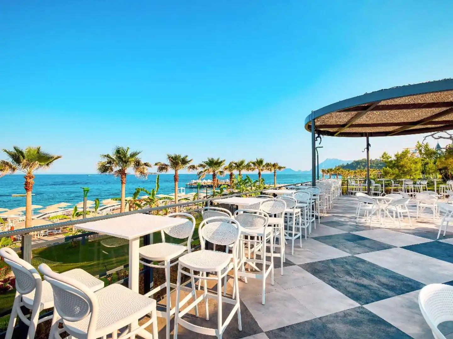 Mövenpick Resort Antalya Tekirova Terrasse