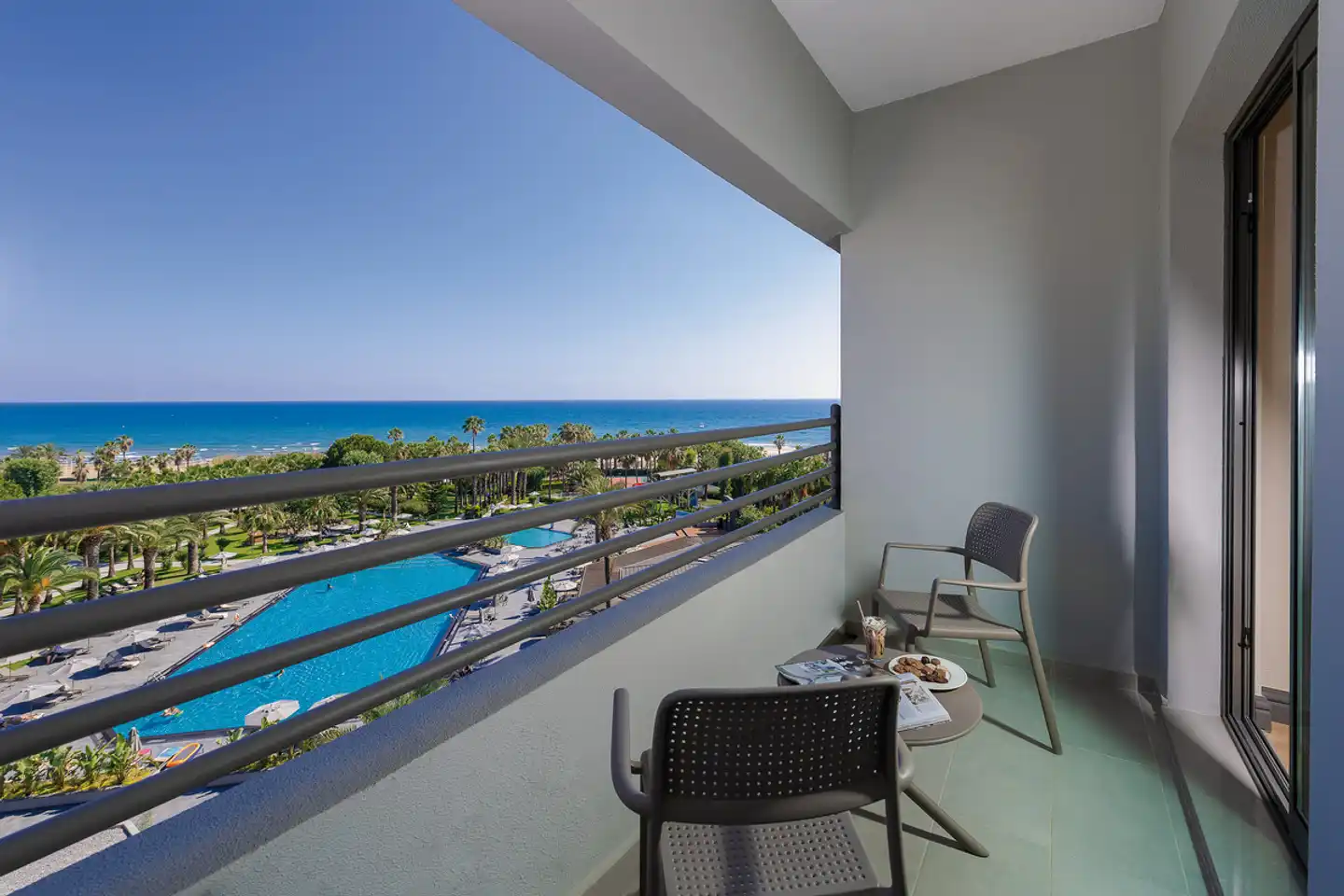 Miramare Beach Terrasse