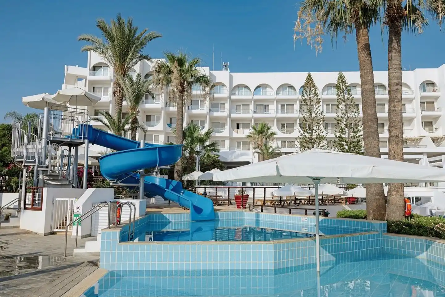 The Golden Coast Beach Pool