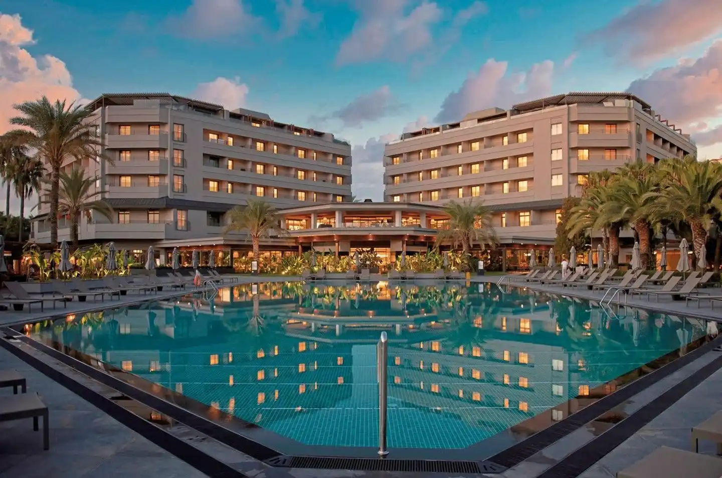 Miramare Beach Pool