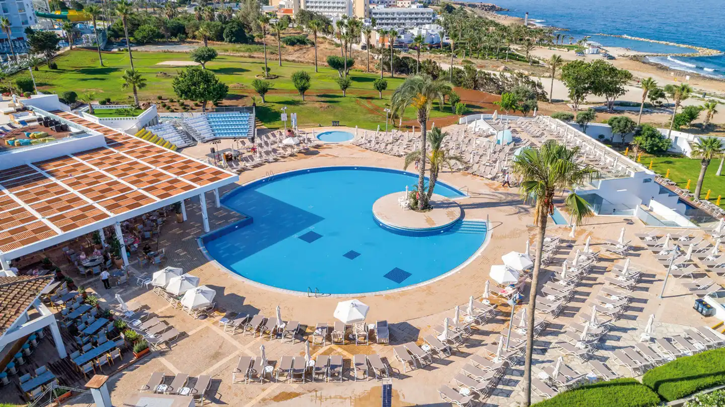 Leonardo Laura Beach & Splash Resort Pool