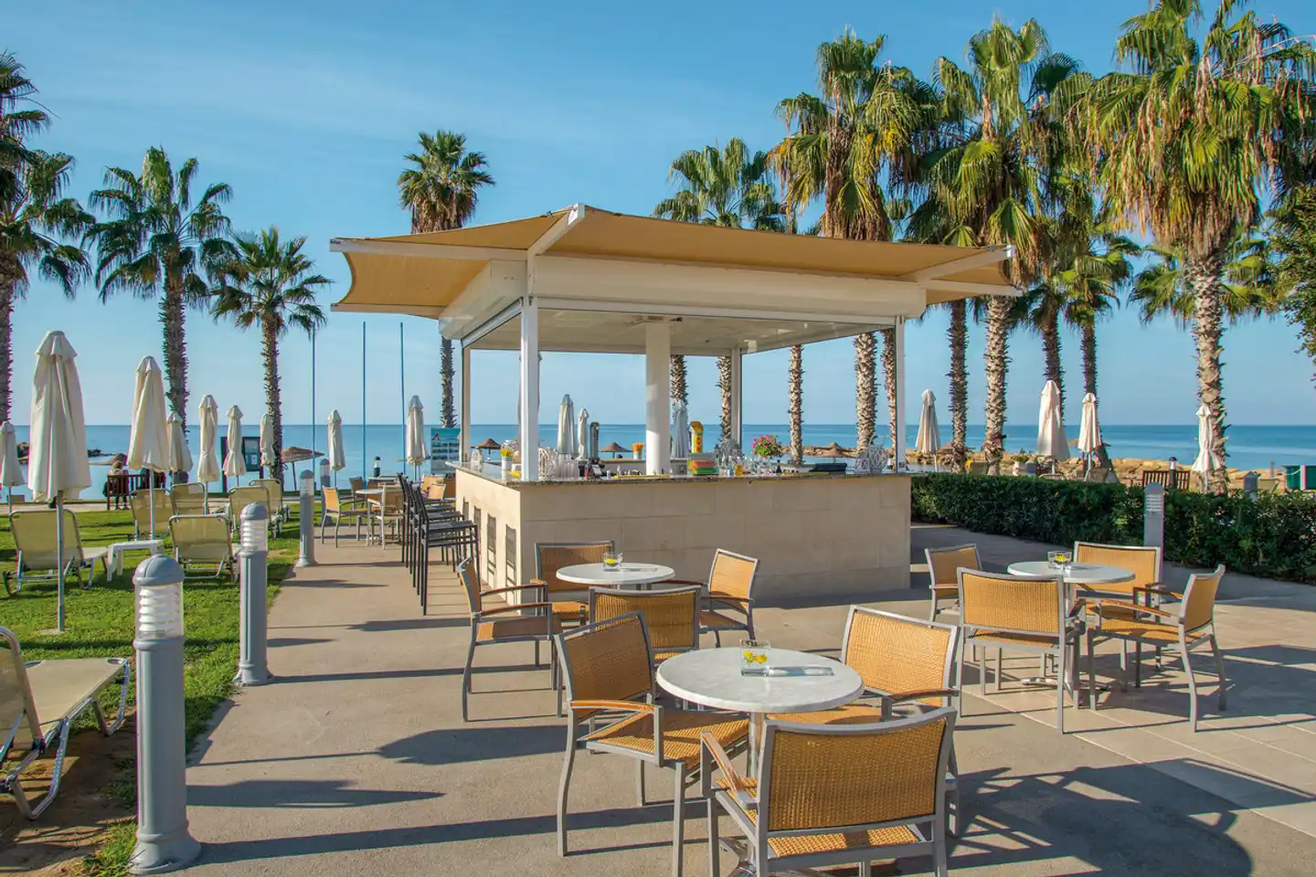 Louis Ledra Beach Terrasse
