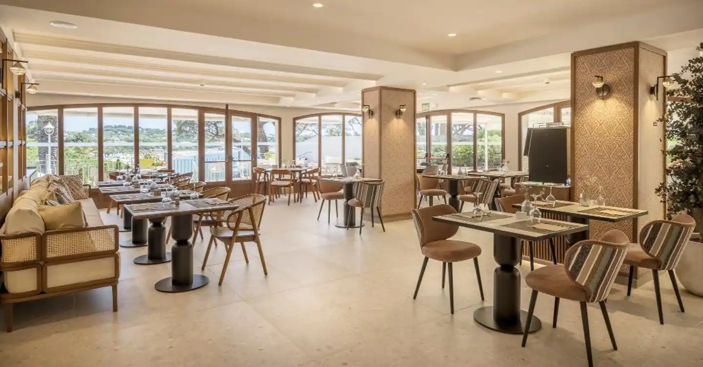 Ilunion Caleta Park Bar