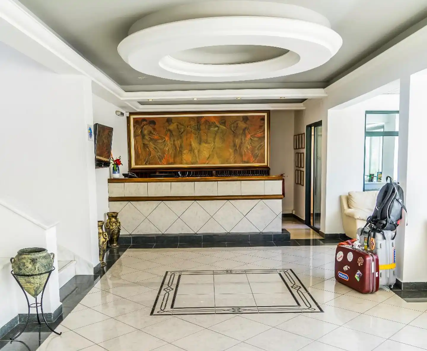 Castello Village Resort Lobby