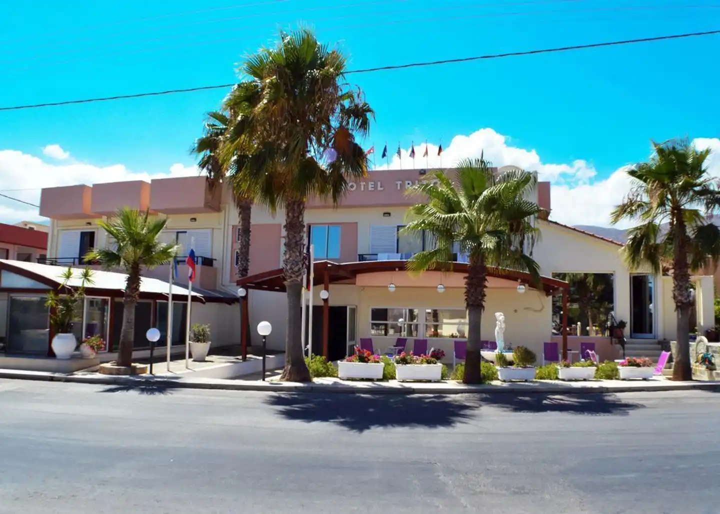 Triton Hotel Aussenansicht