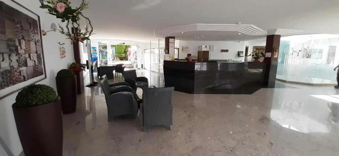Turbo Club Lobby