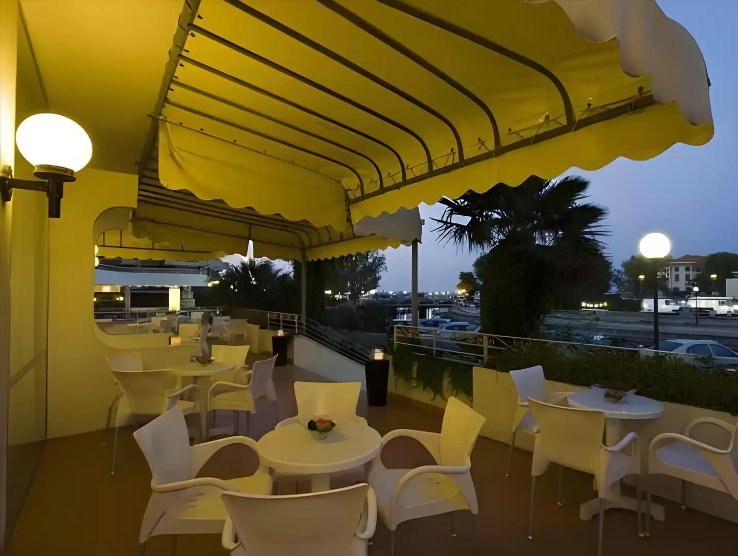 Alexander Restaurant
