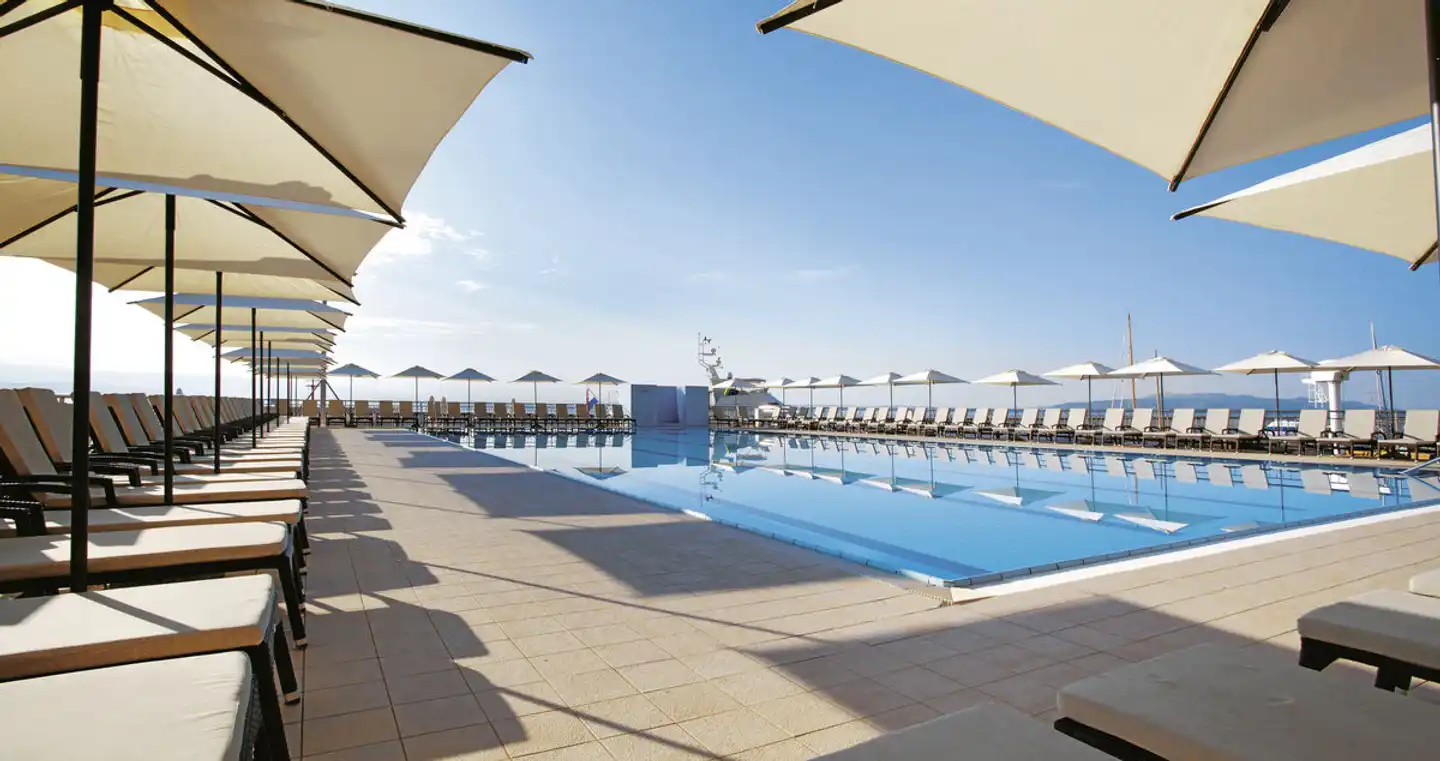 Admiral Pool