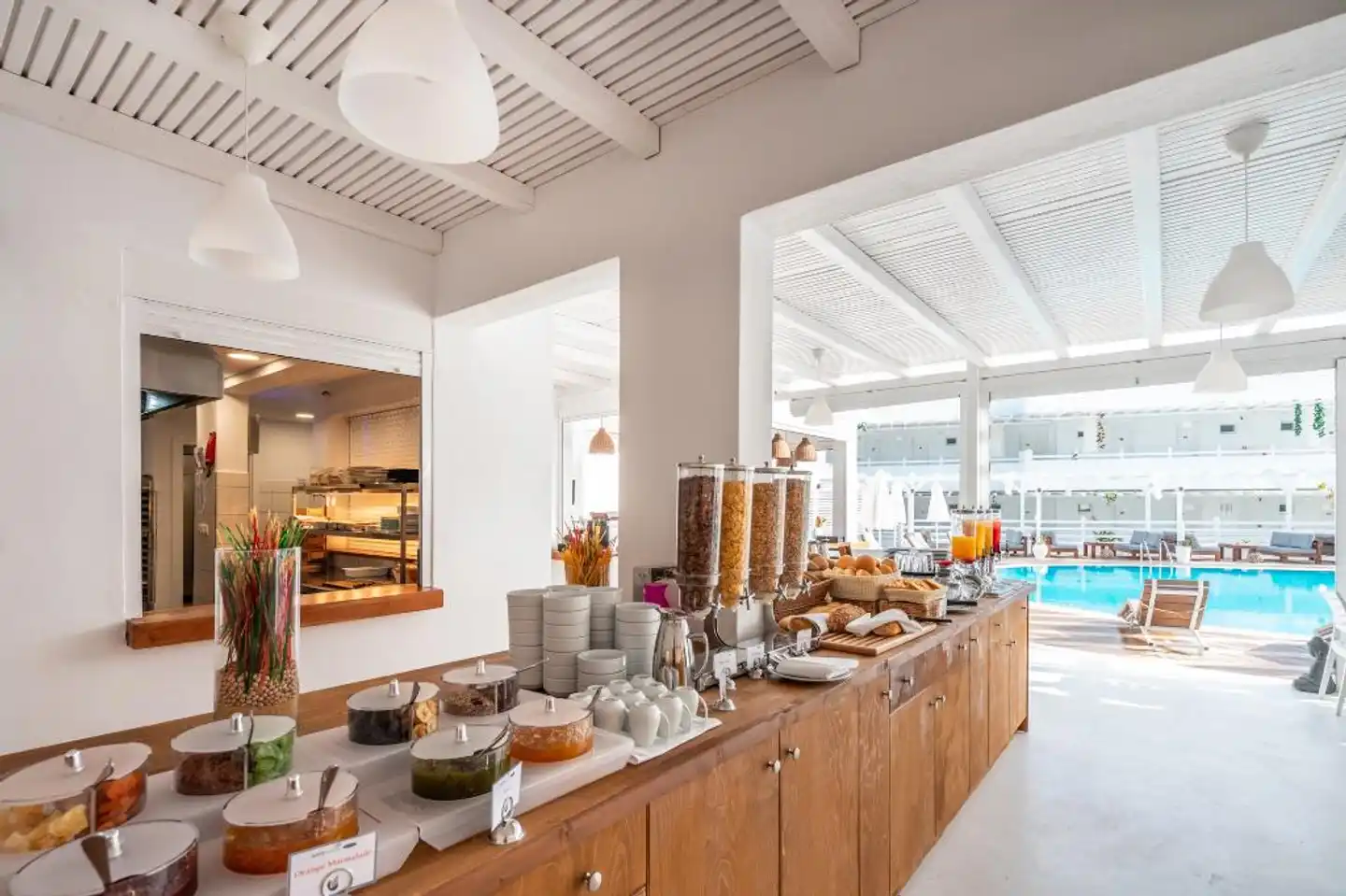 Aloe Hotel Restaurant
