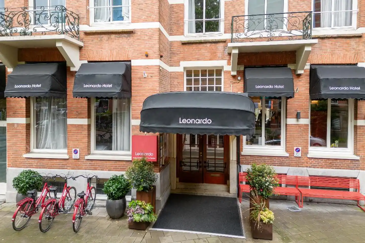 Leonardo Hotel Amsterdam City Center Aussenansicht